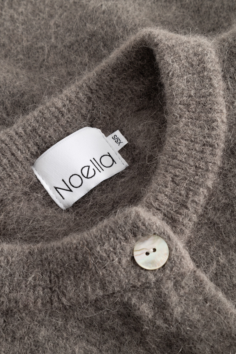 Kae SS Strickjacke Kaffee