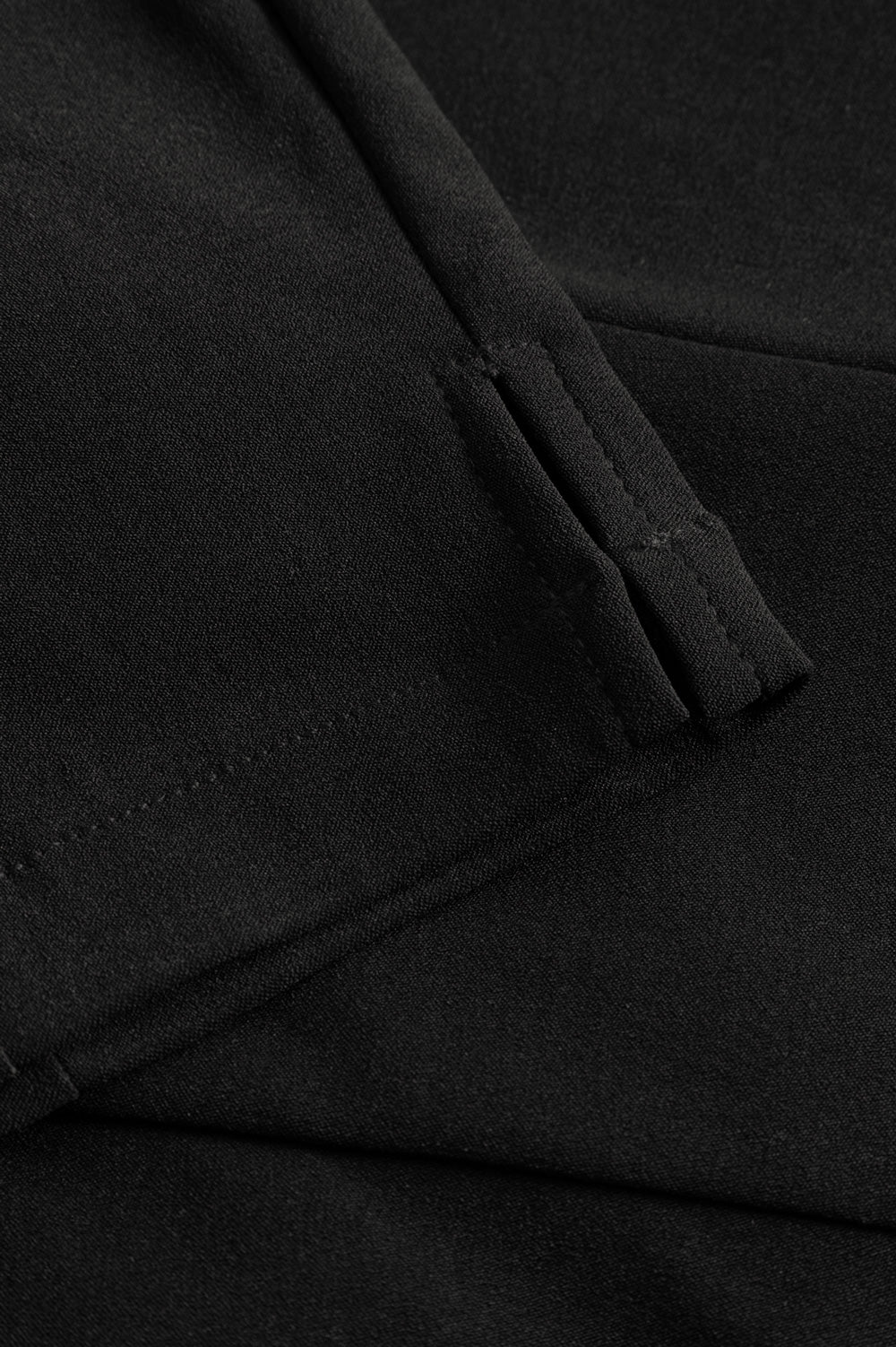 N-Linza MW B Caprihose Schwarz