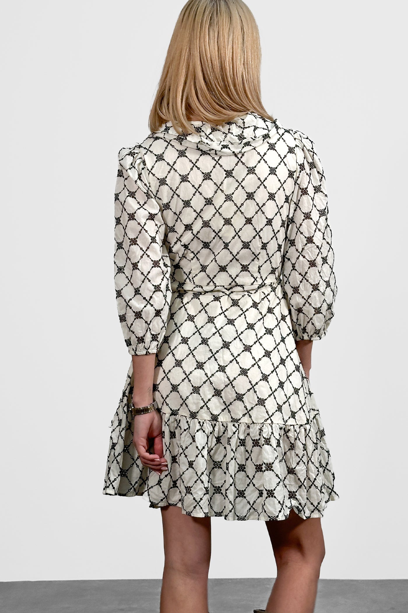 Kayann Kleid Elfenbein-Schwarz-Kombi