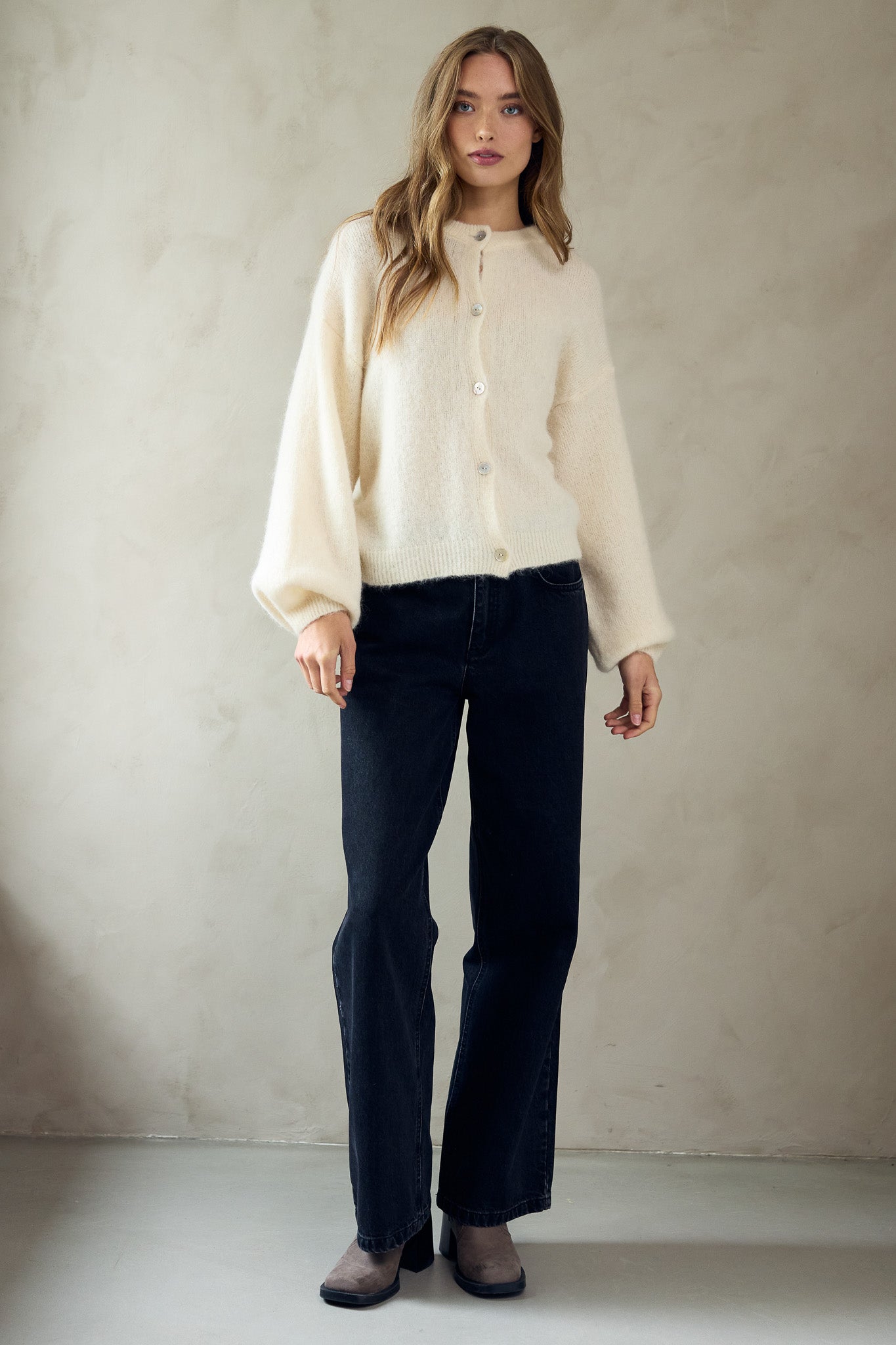 Kae Strickjacke Auster