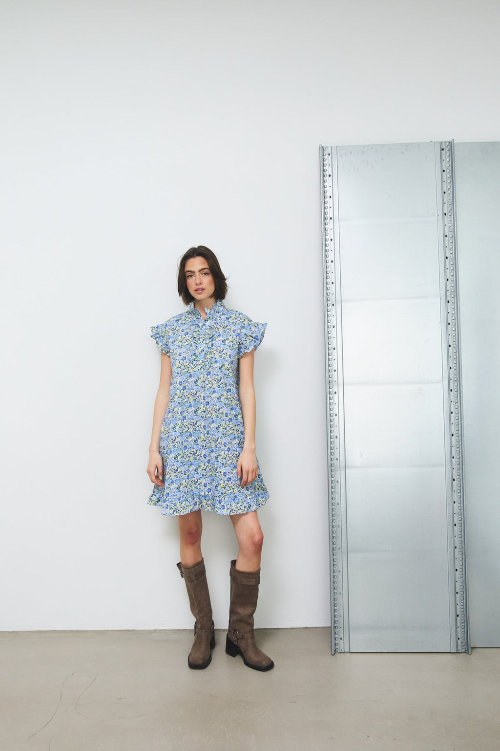 Sally Kleid Blau/Gelbe Blume