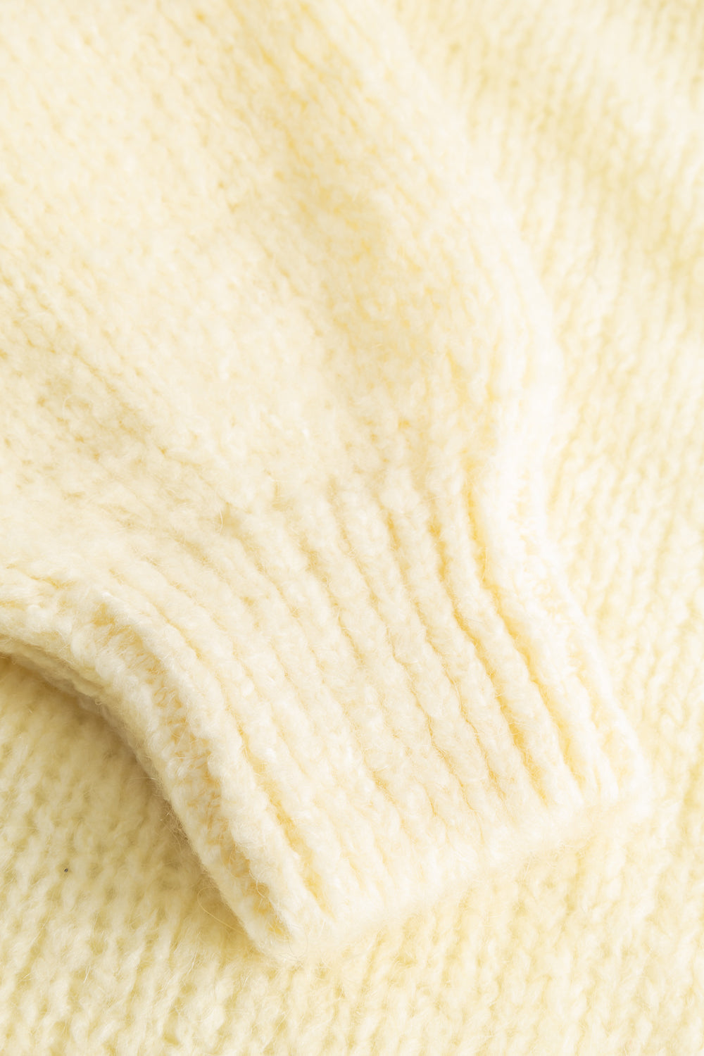 Fora Strickjacke Buttergelb