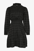 Noellas Jeanette Dress Black. Køb Kjoler hos www.noellafashion.dk