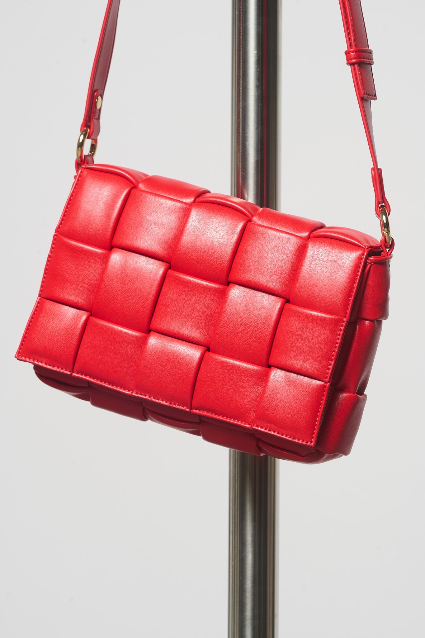Ziegelrote Tasche