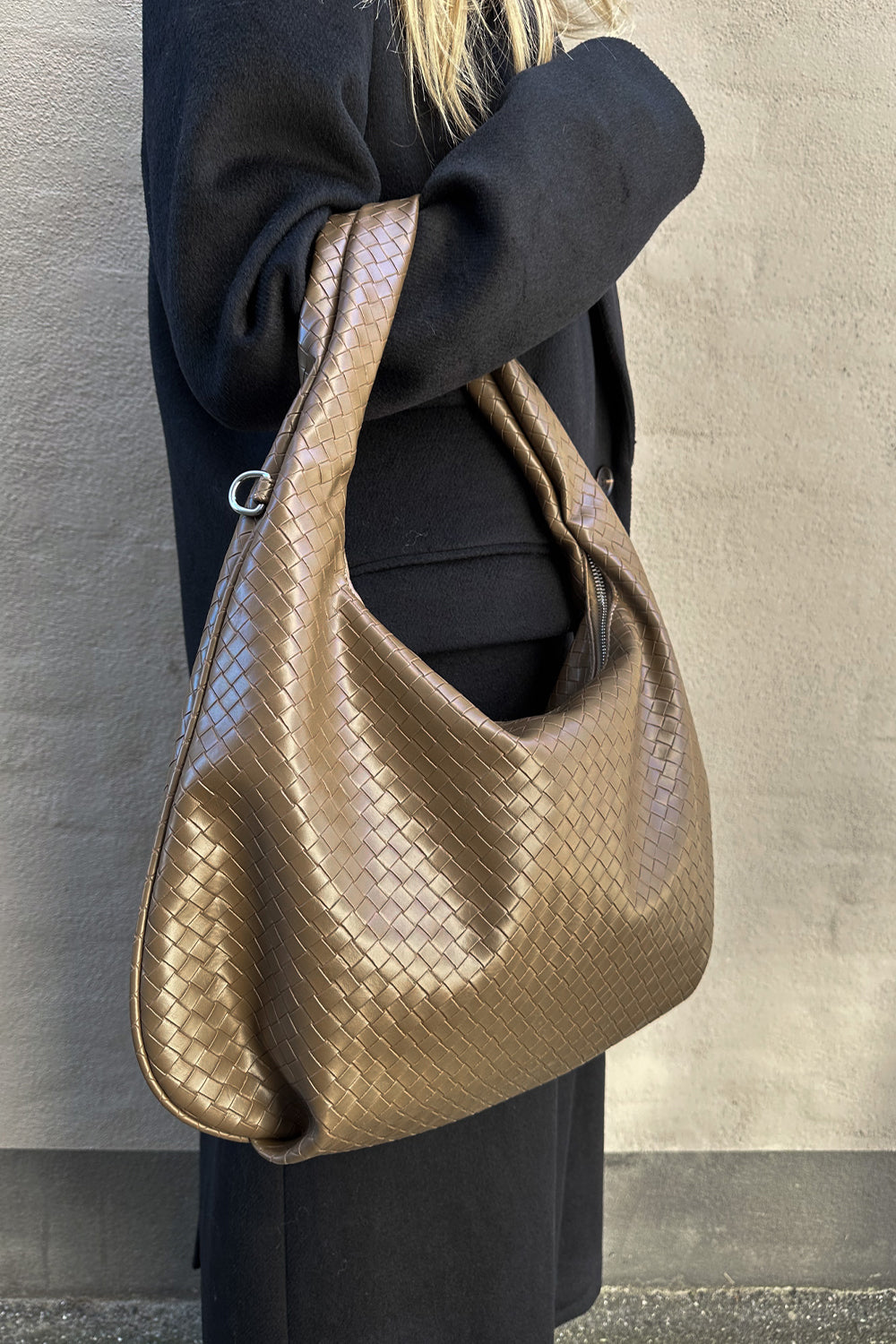 Peony Hobo Bag Dunkeloliv