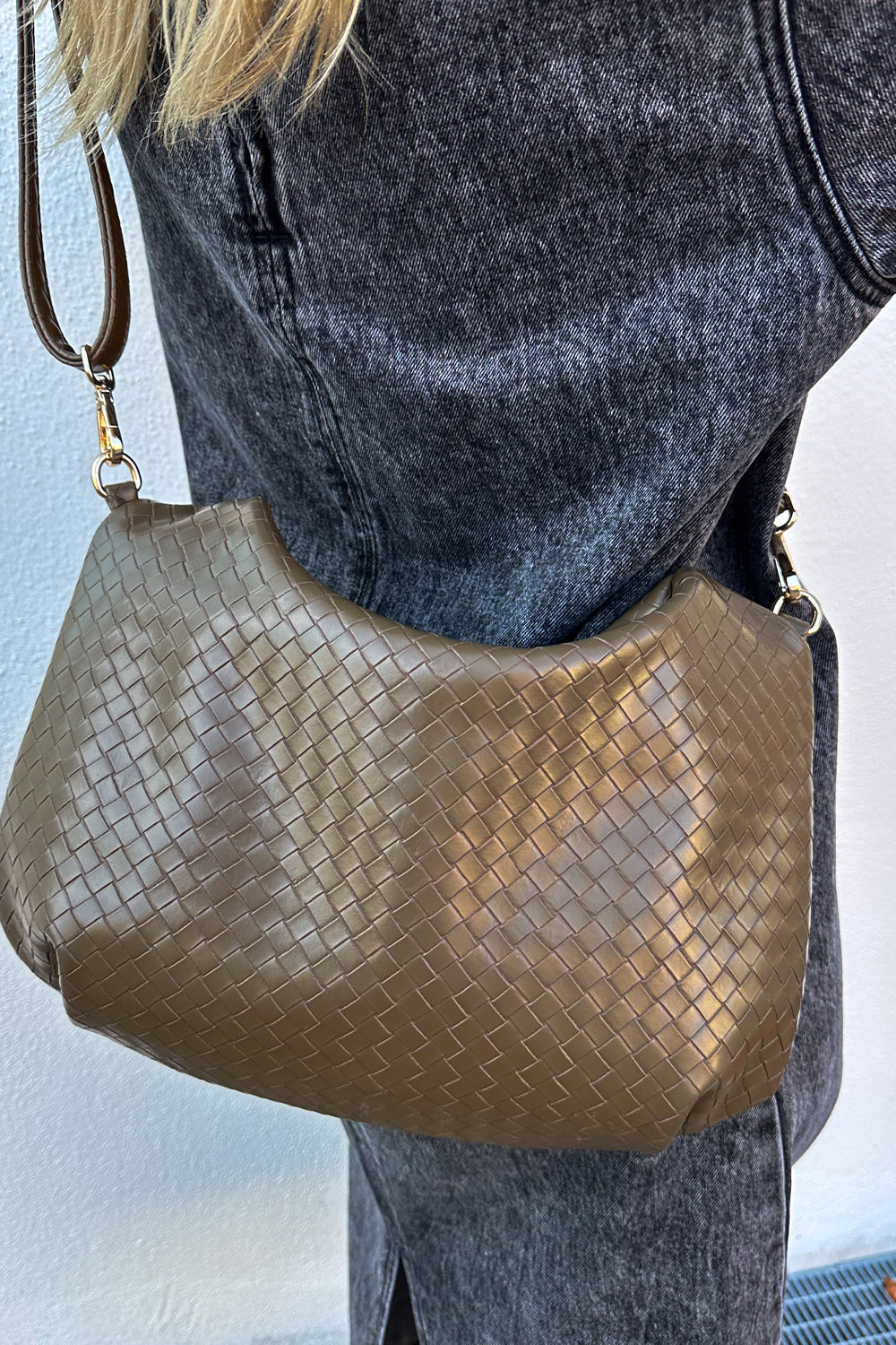 Peony Hobo Bag Dunkeloliv