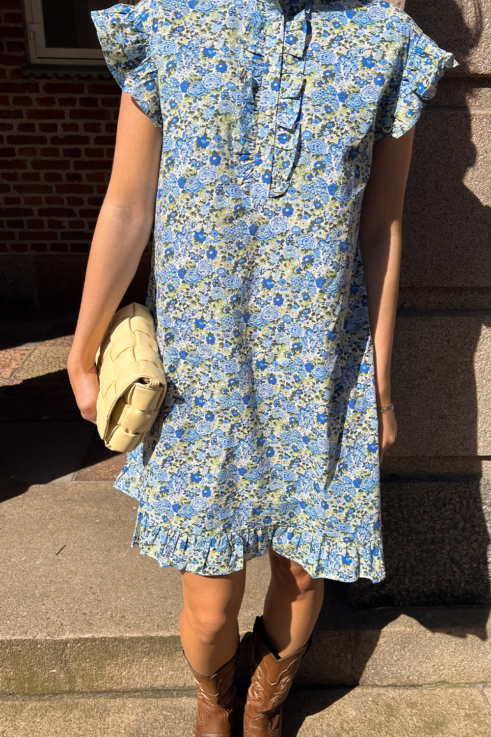 Sally Kleid Blau/Gelbe Blume