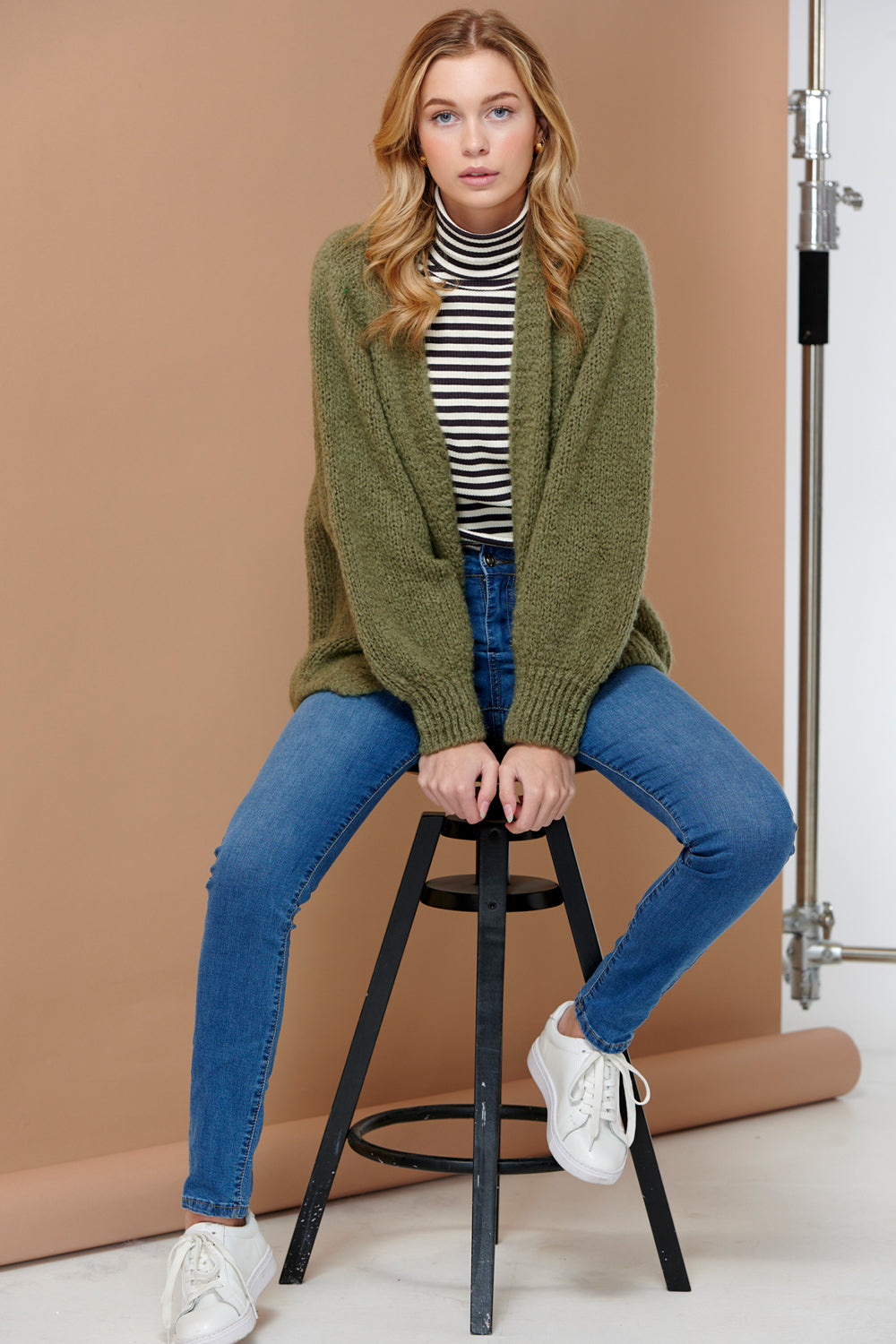 Fora Strickjacke Army